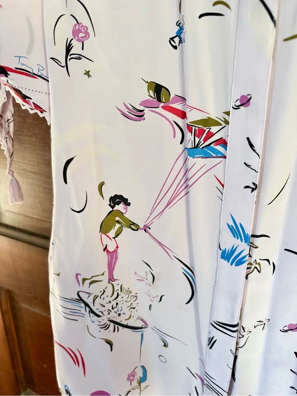 Tory Burch White silk Short-Sleeve Printed Blouse with Tassel Details - Picture 4 of 5